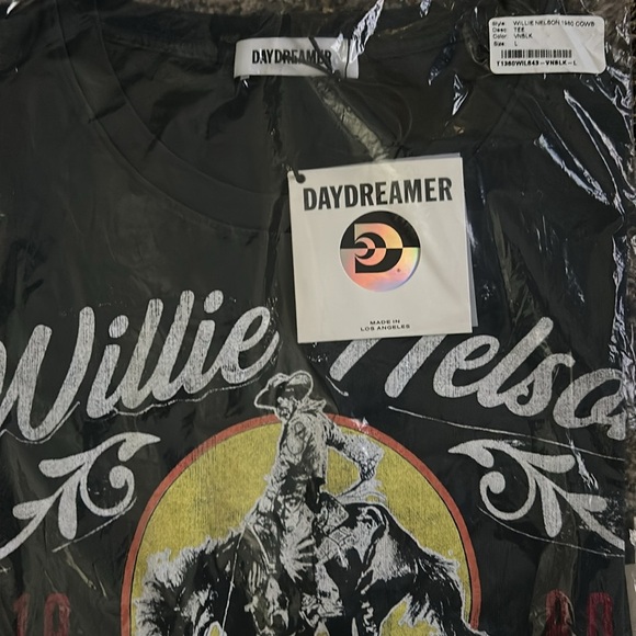 NWT daydreamer Willie Nelson On the Road Again 1980 Cowboy Tour Tee - Black L - Picture 4 of 4